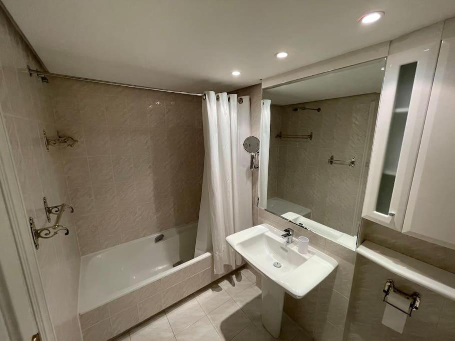Fantastico Apartamento En Bermeo Apartment Luaran gambar